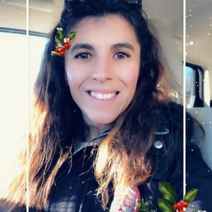 Meet your Posher, Dana